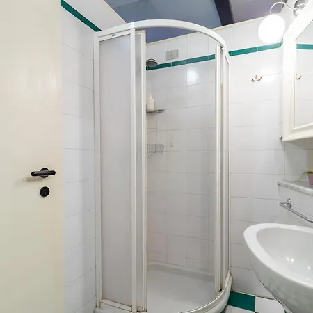 Lovely Flat De Castilla 7 * Mediolan