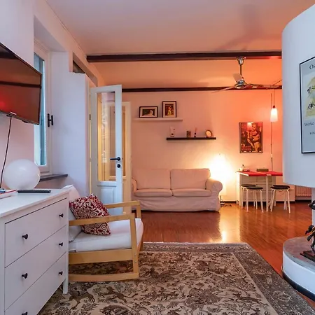 Apartament Lovely Flat De Castilla 7 Mediolan